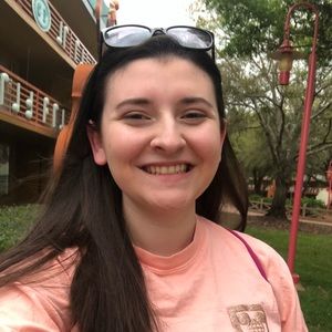 Meet your Posher, Katie